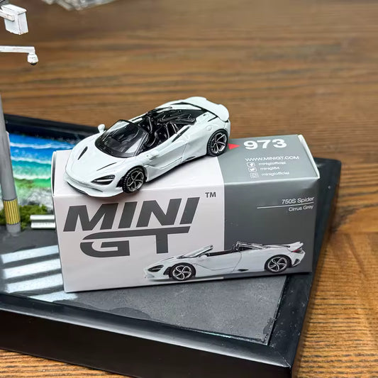 MINI GT 1:64 570S Spider Cirrus Grey